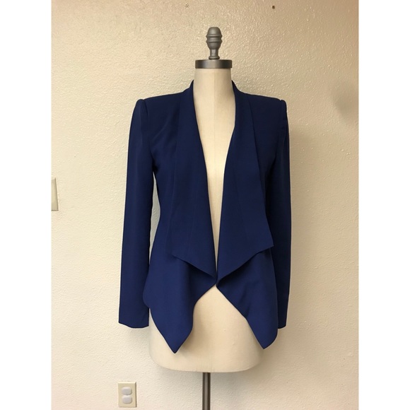 BCBGMaxAzria Jackets & Blazers - BCBGMaxAzria Cobalt Blue Open Front Blazer
